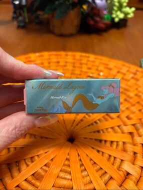 Mermaid Lagoon Mermaid Kiss Lipstick - Aqua Teal & Gold Accents